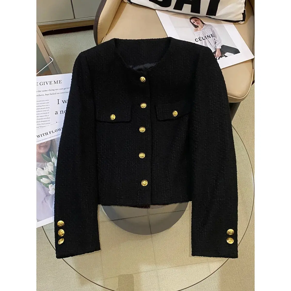 Black Fluffy Lined Crew Neck Short Jacket French Style Thick Tweed Top for Small Stature Hot Sale Of The Season New Arrival Prem