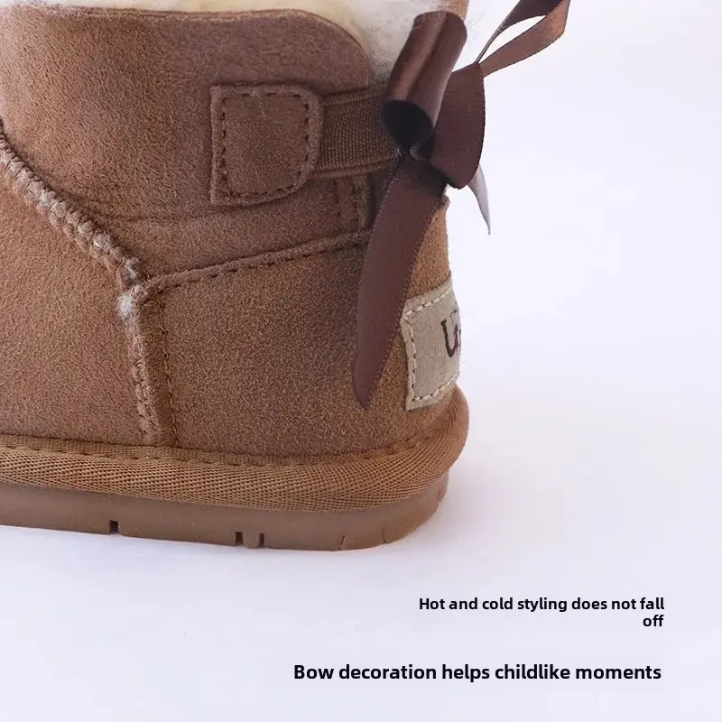 Kids Winter Thickened Warm Genuine Leather Snow Boots Women's Footwear One-Piece Lambskin Lined Bow Boots Wholesale