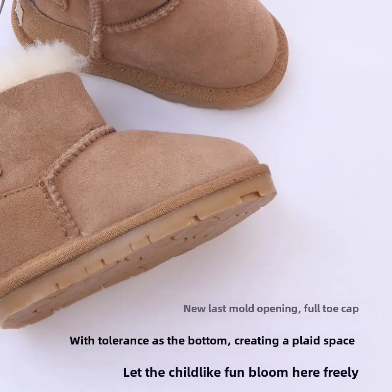 Kids Winter Thickened Warm Genuine Leather Snow Boots Women's Footwear One-Piece Lambskin Lined Bow Boots Wholesale