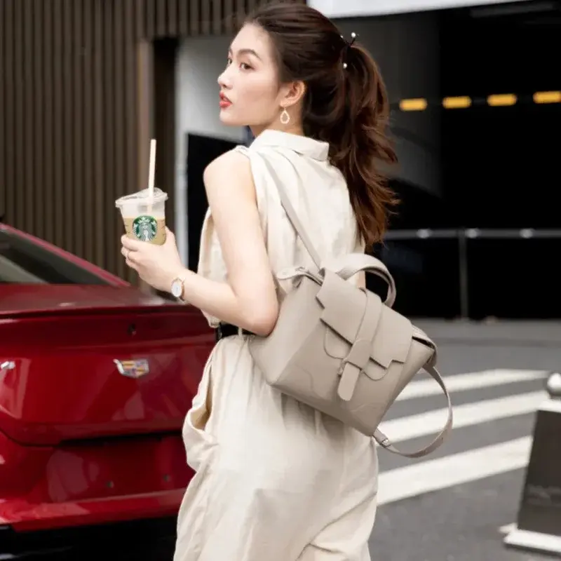 2024 New European Style NicheDesign Women's Crossbody Bag Dual Shoulder Multi-Functional Commuter Bag Motorcycle Equipment Acces