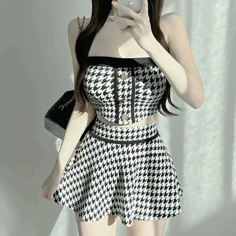 Korean Dongdaemun Spring Summer New Style Slim Fit Shoulder Bared Plaid Tube Top Skirt Two Piece Set Women Elegant