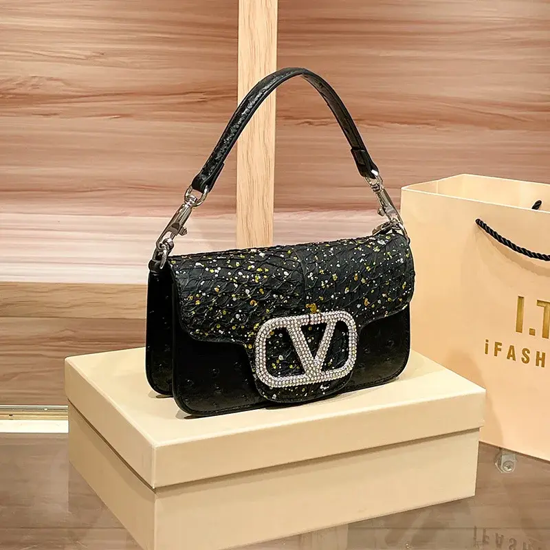 2024 New Luxury Diamond Inlaid Women's Bag Simple Fashionable Handbag High-end Crossbody Bag Lightweight Leather Bird Cow Hide