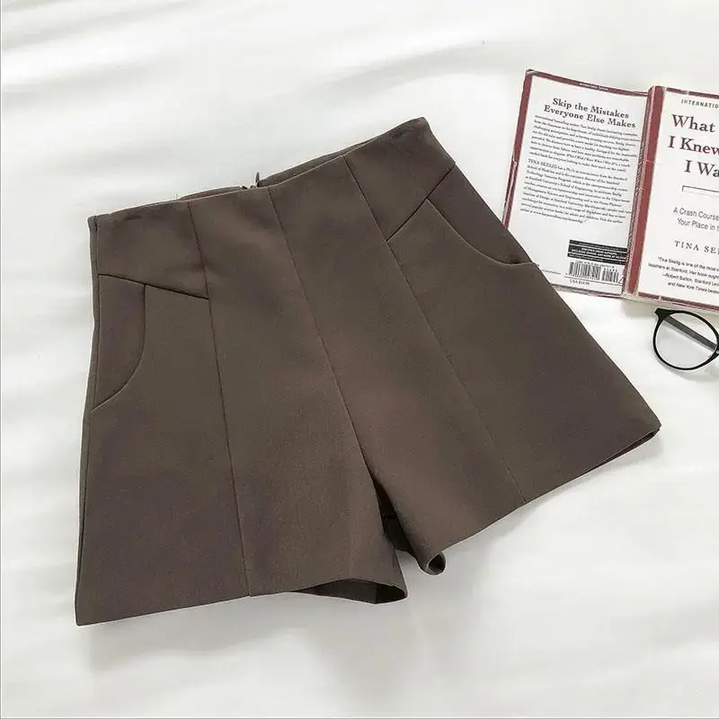 Women's Bell Bottom Shorts Casual Trendy Spring Summer Plus Size High Waisted Simple Design A- Line Outerwear Shorts
