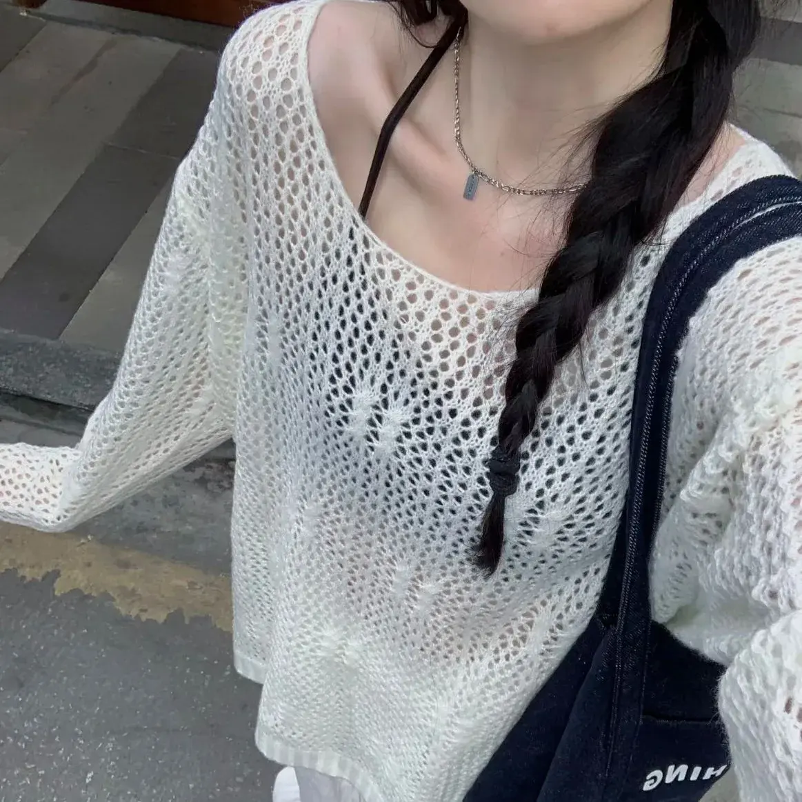 Ladies Loose Long Sleeve Knitted Hollow out Sweater Spring Anti Aging Chic Overhead Top Comfortable Style Casual Fashion