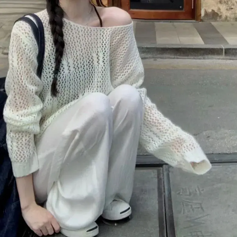 Ladies Loose Long Sleeve Knitted Hollow out Sweater Spring Anti Aging Chic Overhead Top Comfortable Style Casual Fashion