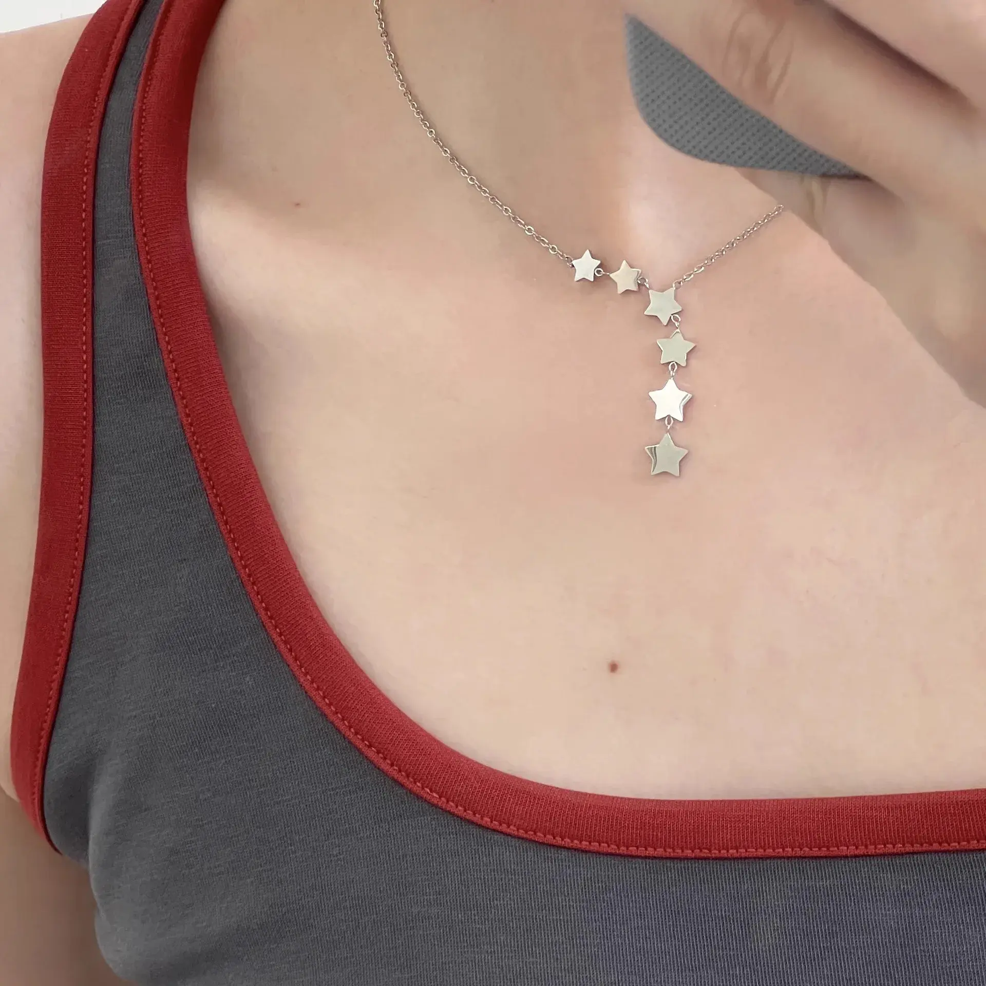 Ins Style Star Fringed Versatile Sweet Necklace Niche Design Sensibility Elegant Unique Clavicle Chain