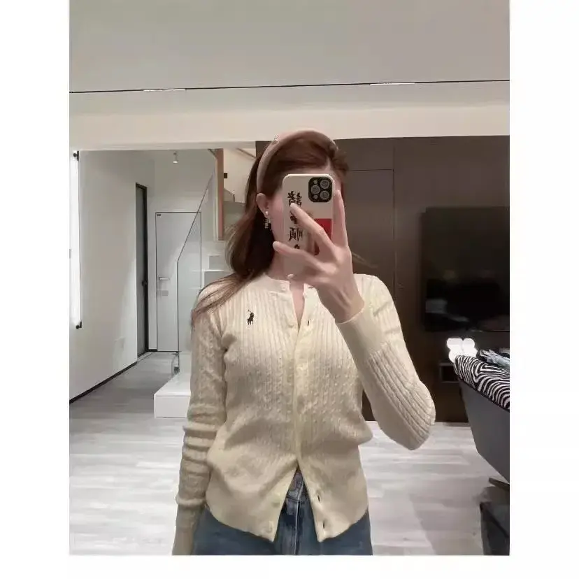 Ravels Horse round Neck Embroidered Knitted Cardigan Women's New Vintage Twist Slim Knitted Sweater Top Coat Sweater