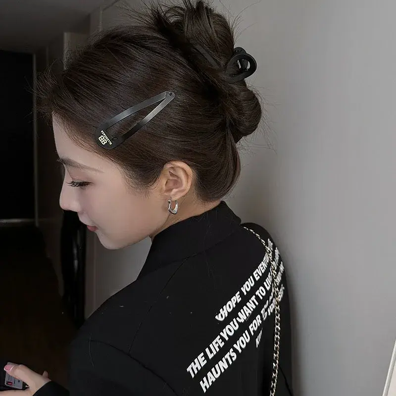 Trendy Ins Hair Clip Simple Bun Hairpin Side Bangs Clip Hair Accessories Unique Bb Ornaments For Women