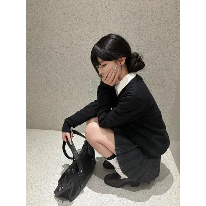 Women's V-Neck Knitted Sweater Long Sleeve Overlap JK Uniform Vest Autumn Winter Black College Style Layering Outerwear