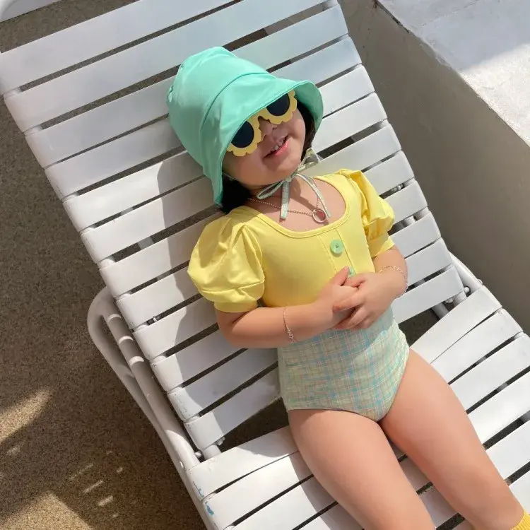 Korean Style Children's One-Piece Swimsuit with Bubble Sleeves for Princess Vacation Hot Spring Baby Girl Cute Temperate