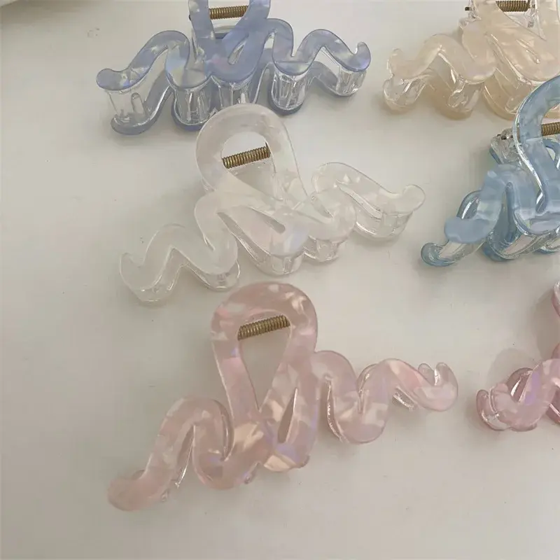 New Fashion Colorful Mermaid Shark Bite Hair Claw Large Size Wave Hairstyle Fish Tail Hair Accessory Professional Salon Hairpin