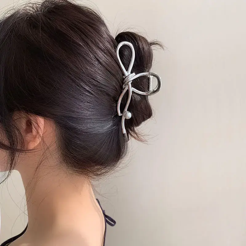 Korean Style Large Size Metal Hair Claw Simple Elegant Butterfly Knot Shark Clamp Women's Hair Accessories for Professional Salo