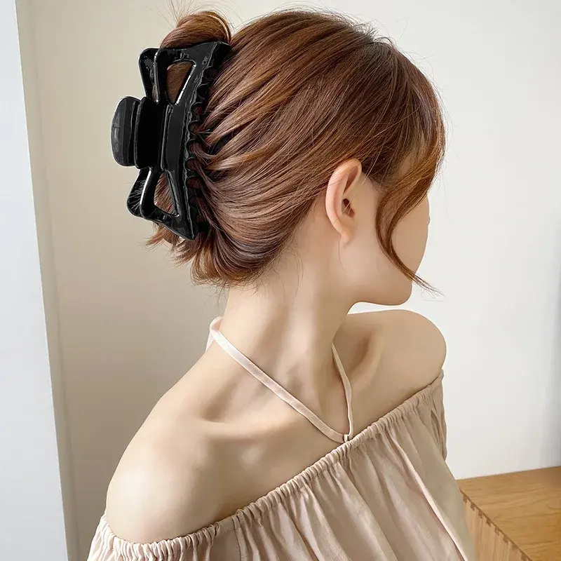 Extra Large Hair Claw Clip Women's Spring Back of Head Elegant Hair Quantity Shark Clamp Popular Hot Sale Of The Season New Styl