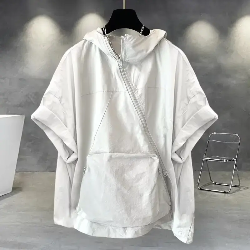 Trendy Zip-Up Hooded Short Sleeve Men's T-Shirt Korean Style Loose Fit Large Pocket Summer Casual Tops