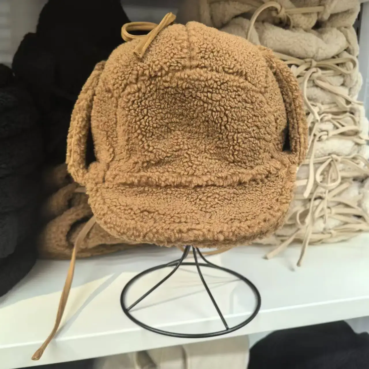 Hot Sale Of The Season New Women's Winter Lamb Fur Baseball Cap Cycling Ear Protection Flying Hat Fleece Lined Thickened Lei Fen