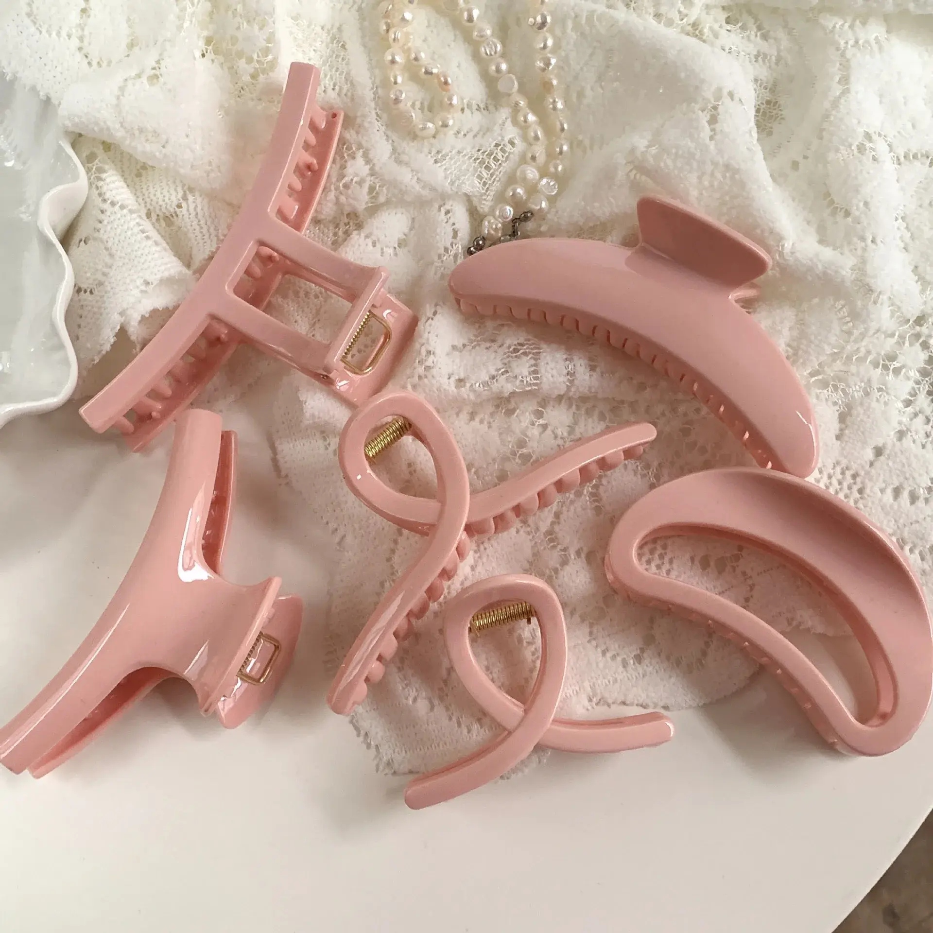 Simple Pure Color Hair Claw Women's Shark Clamp Stylish Versatile Hair Accessory for Updos Professional Salon Grade