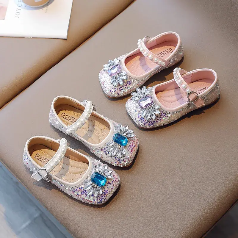Summer 2023 New Fashionable Stylish Princess Crystal Shoes For Girls Children's Dance Shoes Wholesale Medium To Small Children's
