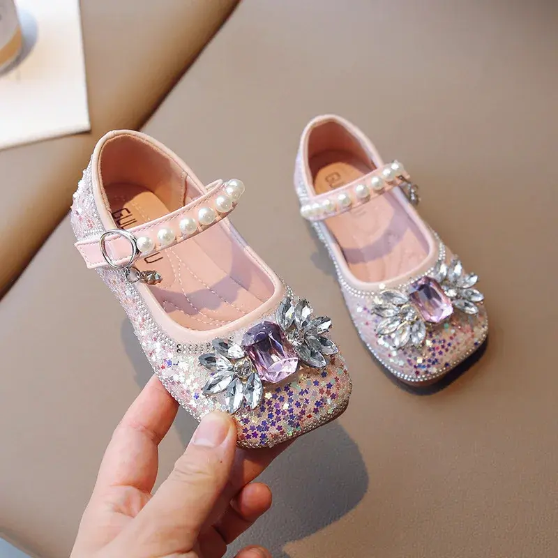 Summer 2023 New Fashionable Stylish Princess Crystal Shoes For Girls Children's Dance Shoes Wholesale Medium To Small Children's