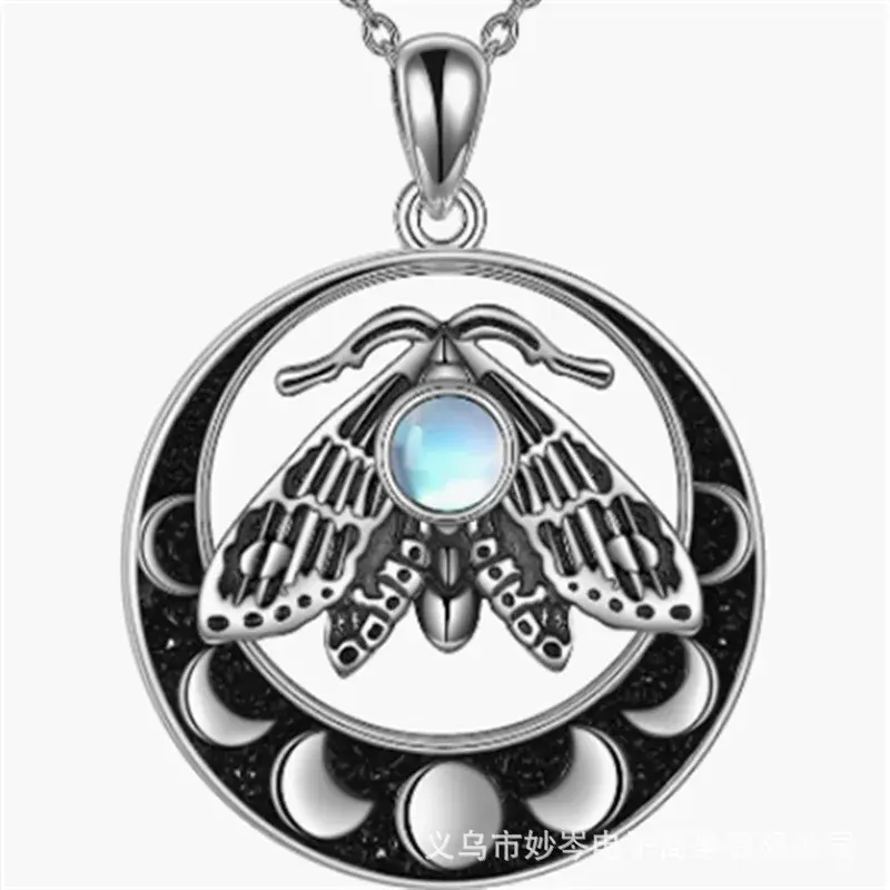 Vintage Fashionable Moonlight Stone Moth Moon Round Hollow Pendant Necklace Cross-Border New Arrival from China Mainland