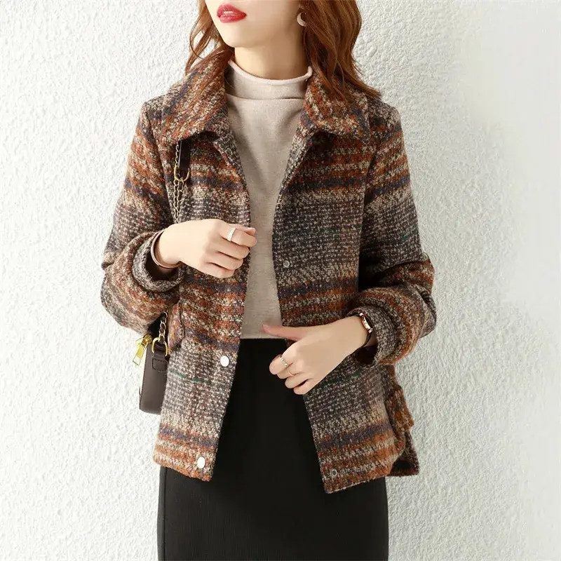 Plus Size Winter Thickened Short Plaid Woolen Coat Women's plus Size Stylish Casual Outerwear Korean Style Fashionable Female...