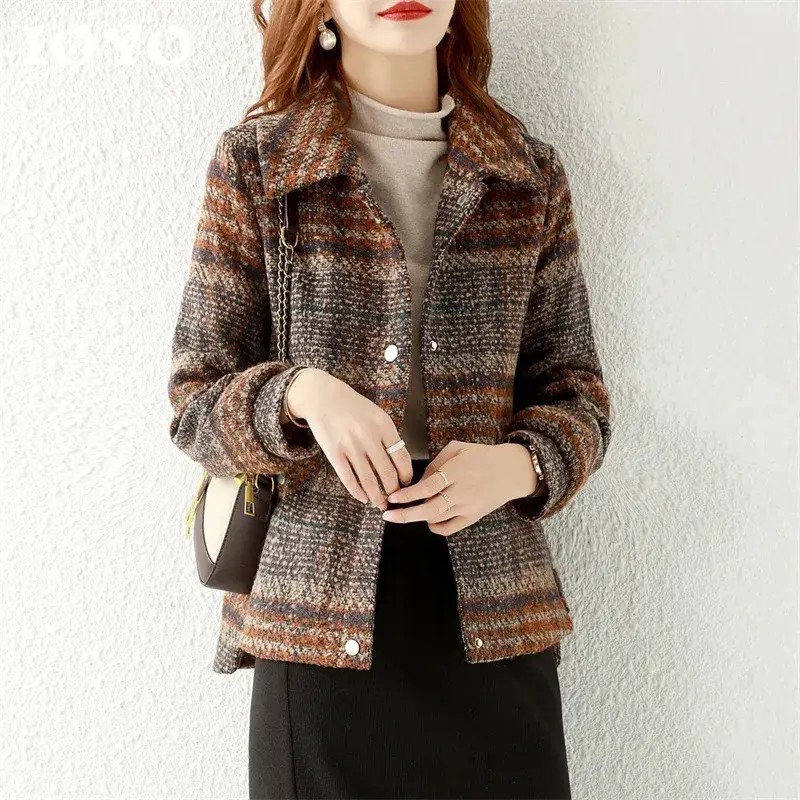 Plus Size Winter Thickened Short Plaid Woolen Coat Women's plus Size Stylish Casual Outerwear Korean Style Fashionable Female...