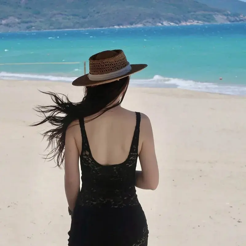 French Style Flat Top Retro Casual Mini Hat Straw Beach Hat Women Summer Coast Sunshade Large Brim Woven Straw Hat