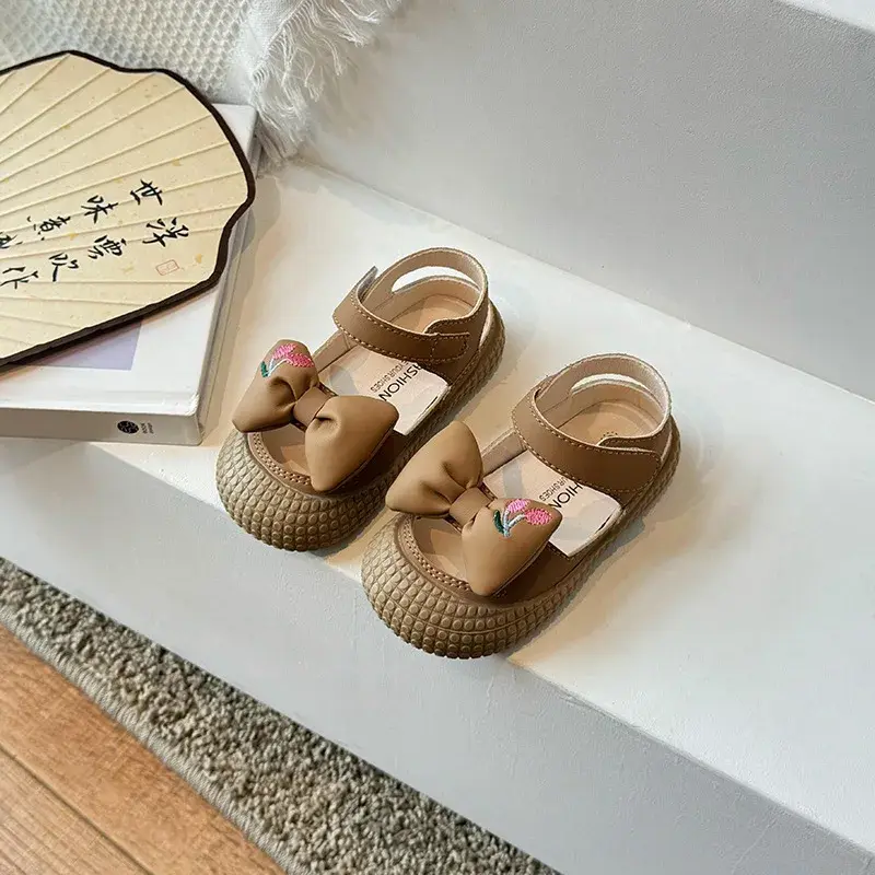 Summer Children's Fashion Sandals Breathable Small Women's Casual Shoes Vintage Hollow Out Walking Baby Soft Bottom Sandals