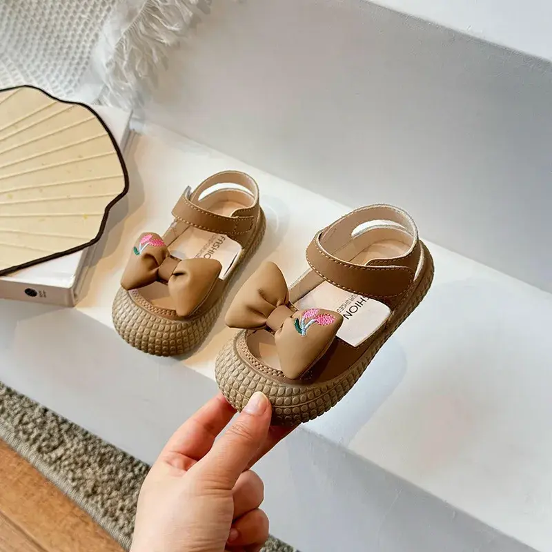 Summer Children's Fashion Sandals Breathable Small Women's Casual Shoes Vintage Hollow Out Walking Baby Soft Bottom Sandals