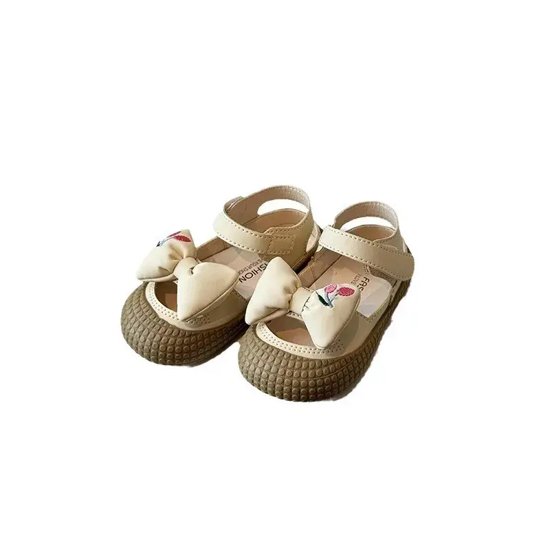 Summer Children's Fashion Sandals Breathable Small Women's Casual Shoes Vintage Hollow Out Walking Baby Soft Bottom Sandals
