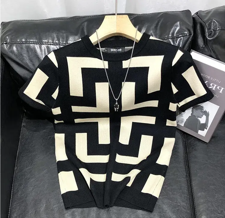 Spring Autumn Men's Slim Fit Geometric Base Layer T-shirt Casual Trendy Short Sleeves Knit Top Summer Wear T-shirt For Men
