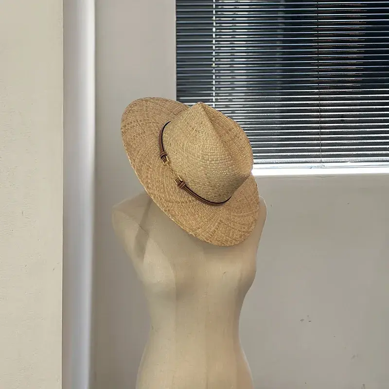 Classic Western Cowboy Straw Hat Jazz Style Large Brim Panama Straw Weaving Hat for Men And Women British Retro Summer Fashion