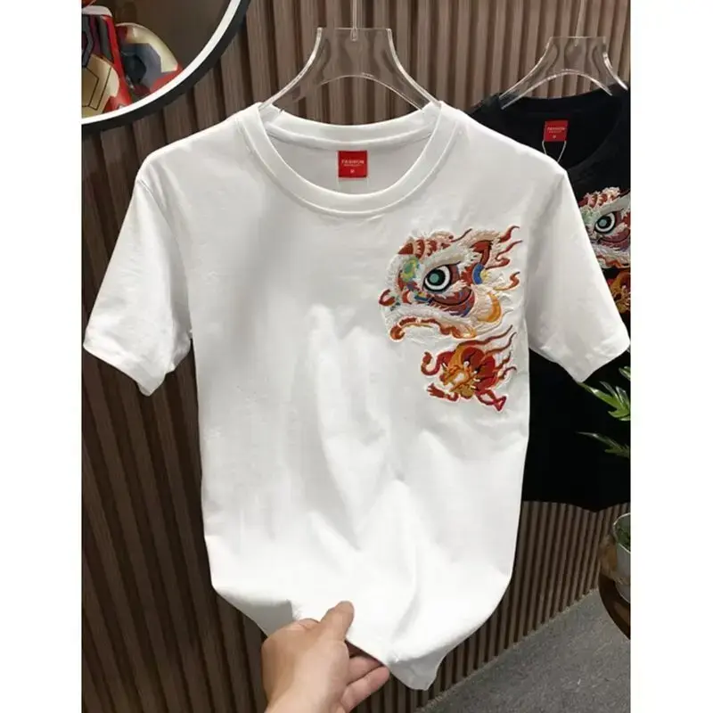 Guotrendy Embroidered Men's Short Sleeve T-shirt Loose Fit Round Neck Top Summer Heavy Shoulder Body Art T-shirt