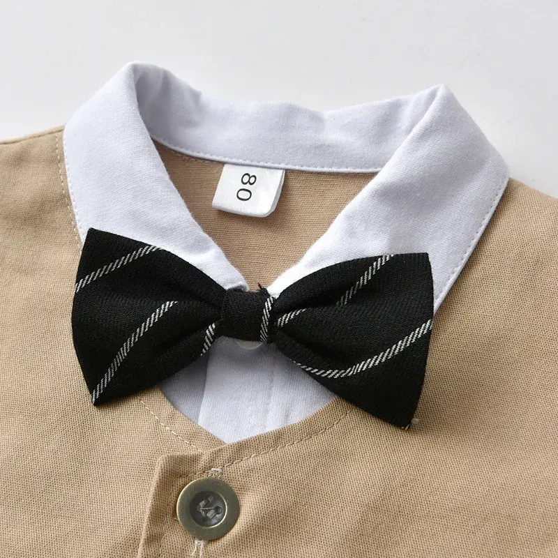 Wholesale Children's Wear One-Handed Cotton Bibs Crawling Suit Spring Autumn Romper Baby Clothes Footed Romper Infant Clothing