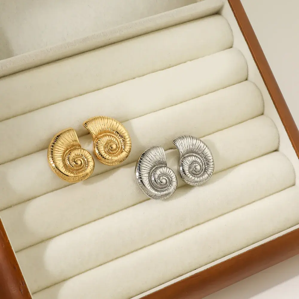 Vintage Titanium Steel Cast 18K Gold Plated Geometric Seashell Ocean Style Earrings For Women Trendy Earring Trendy Earclip