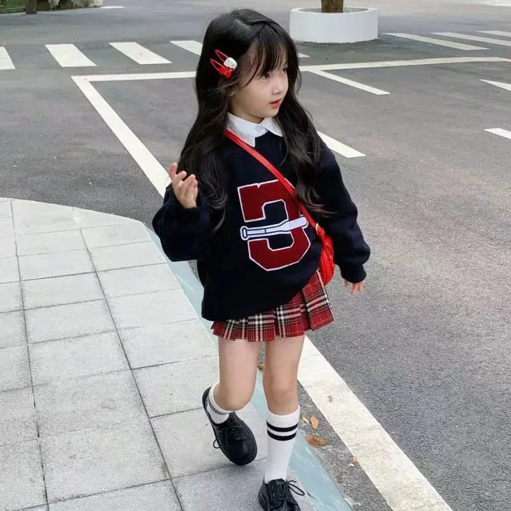 Children's Fashionable Autumn Collection Sweatshirt+Pleated Skirt 2-Piece Set For Girls 3-8 Years Old Brand: None