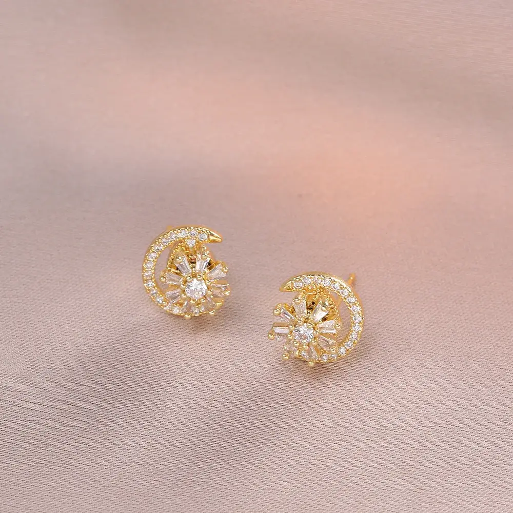 Trendy Women's Necklace with Rotating Flower Earrings Ring Pendants Zirconia Bracelet Clavicle Chain Fashionable Jewelry