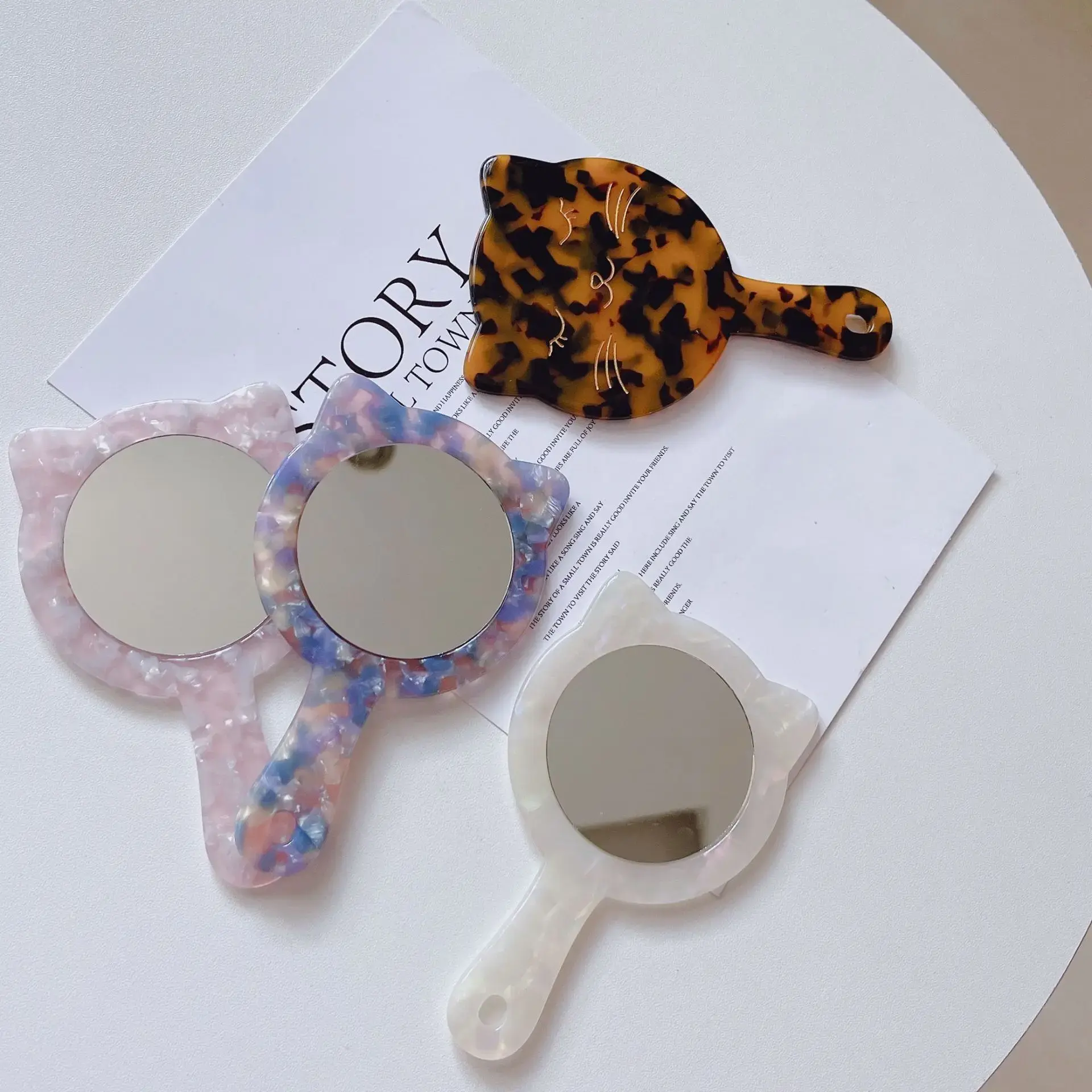 Portable Cute Cat Design Acetate Board Marble Pattern Makeup Mirror with Handle Retro Korean Style Compact Handheld Mirror
