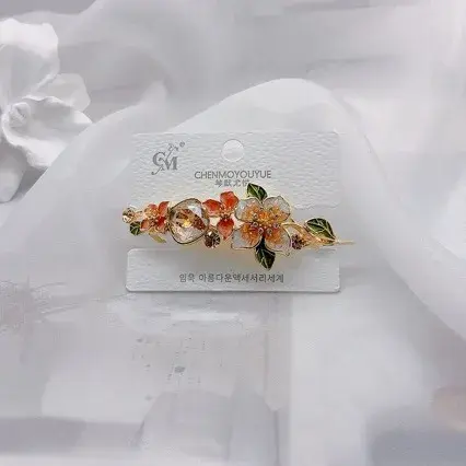 Crystal Embedded Hair Clips Spring Clamp Fashionable Diamond Studded Side Bangs Hair Grips Professional Salon Hair Accessories