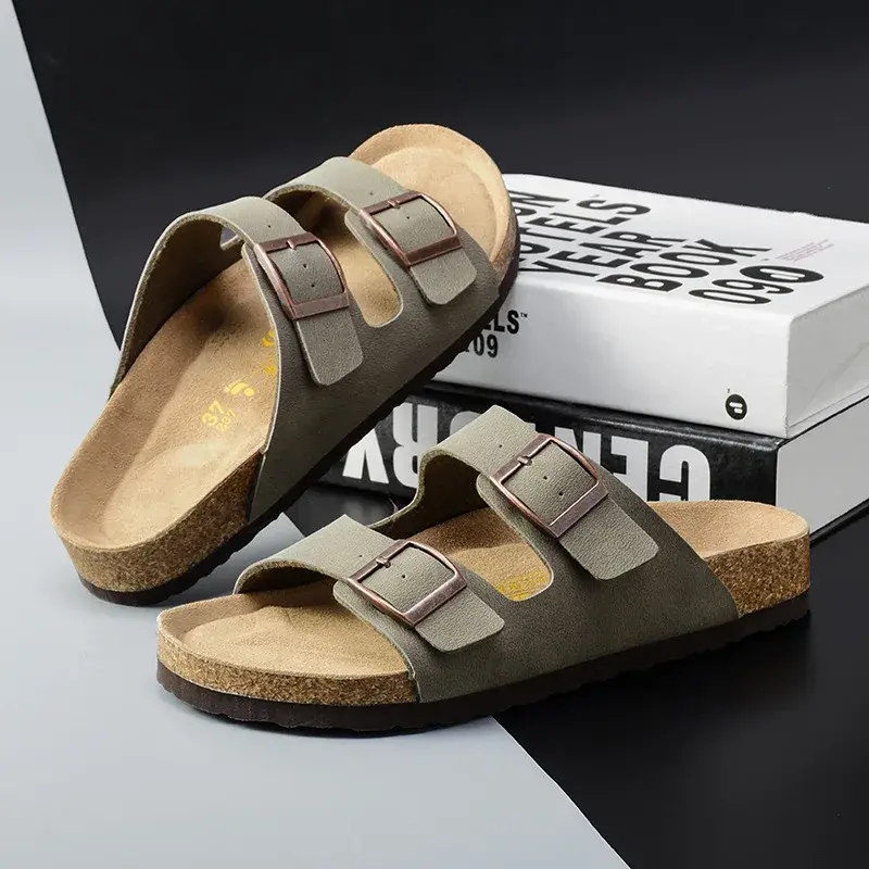 2023 Summer New Men's Thick Bottom Soft Wood Slippers One-Piece Outdoor Beach Slippers Flocking Leather Slippers Rubber Sole