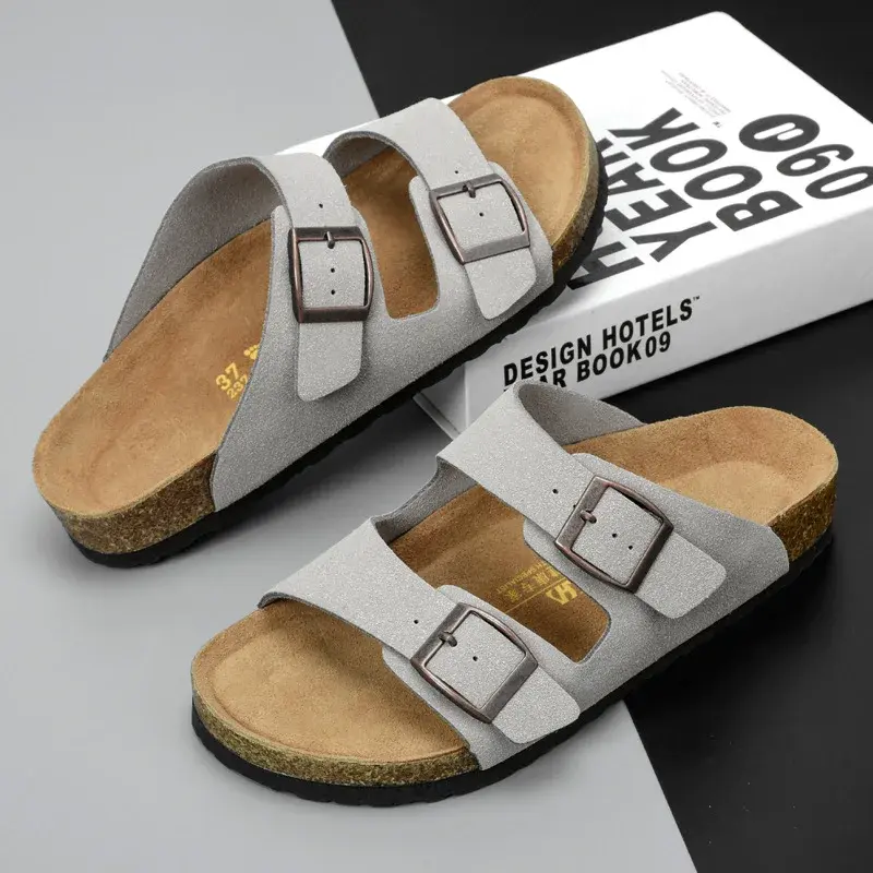 2023 Summer New Men's Thick Bottom Soft Wood Slippers One-Piece Outdoor Beach Slippers Flocking Leather Slippers Rubber Sole