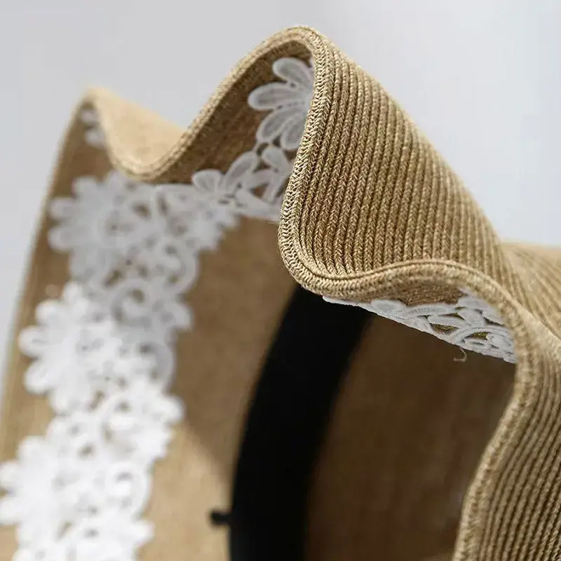 Korean Style Sun Hat Lace Flower Straw Hat Summer Sun Protection Cap Foldable Edge Grass Weaving Gift Hat Sweet Floral Pattern