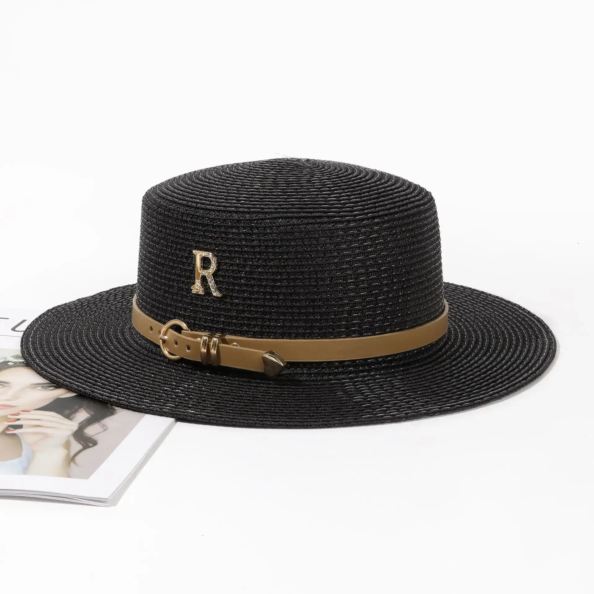 Women's Summer Straw Hat Beach Vacation Holiday Flat Top Sunshade Cool Cap Diamond Letter R Belt Personalized British Retro