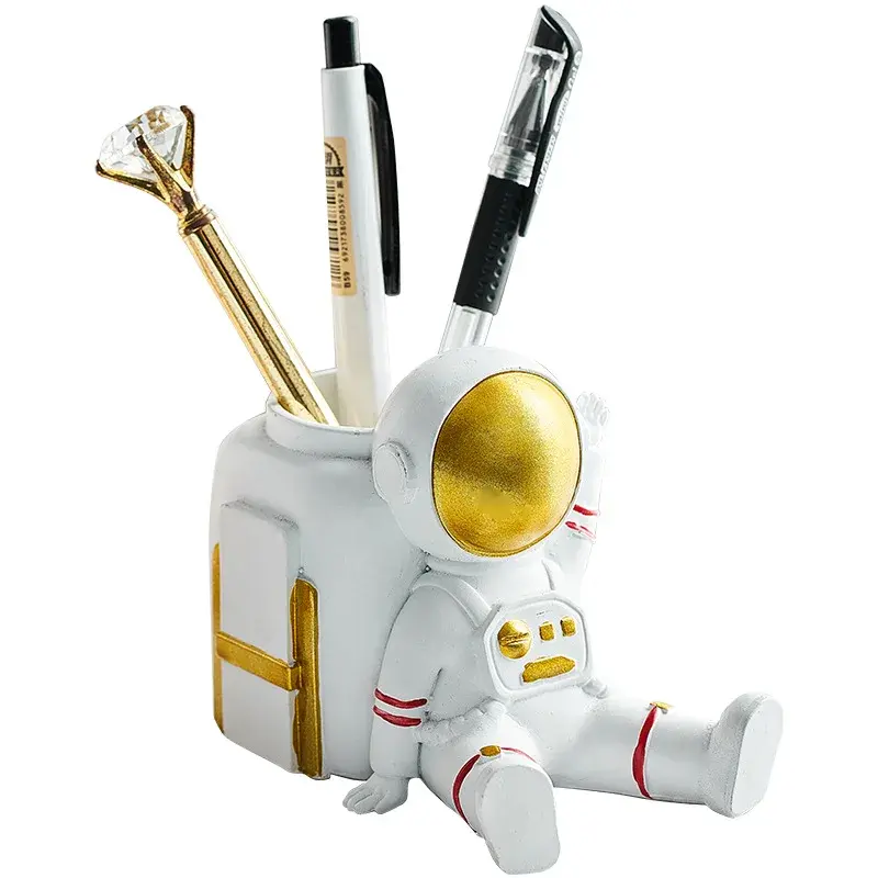Modern Simple Astronaut Pen Holder Creative Desktop Decoration Teacher's Day Gift Birthday Gift For Men Resin Office Supplies