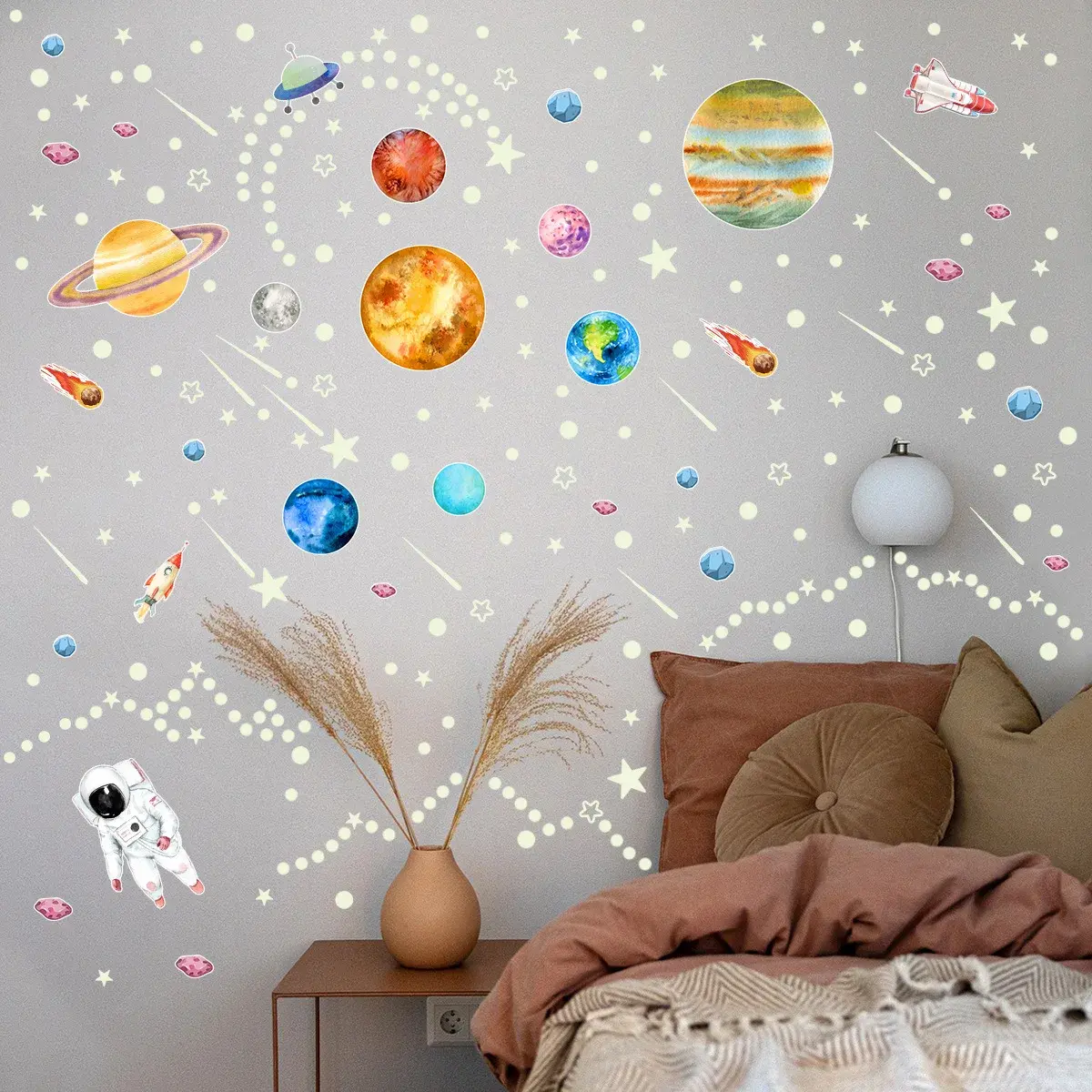 Glow-in-the-dark Astronaut Star Stickers Amazon Cross-border Trade Night Light Large Planet Wall Sticker Wholesale