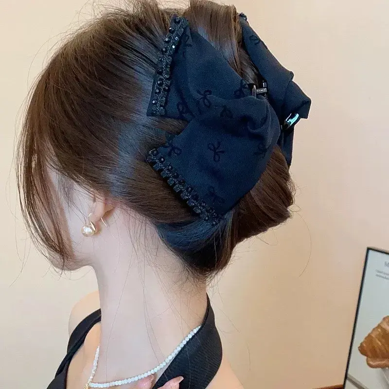 Elegant Butterfly Knot Triangle Hair Clip Women's Back of Head Updo Shark Clamp Hair Accessories Professional Salon Fixed