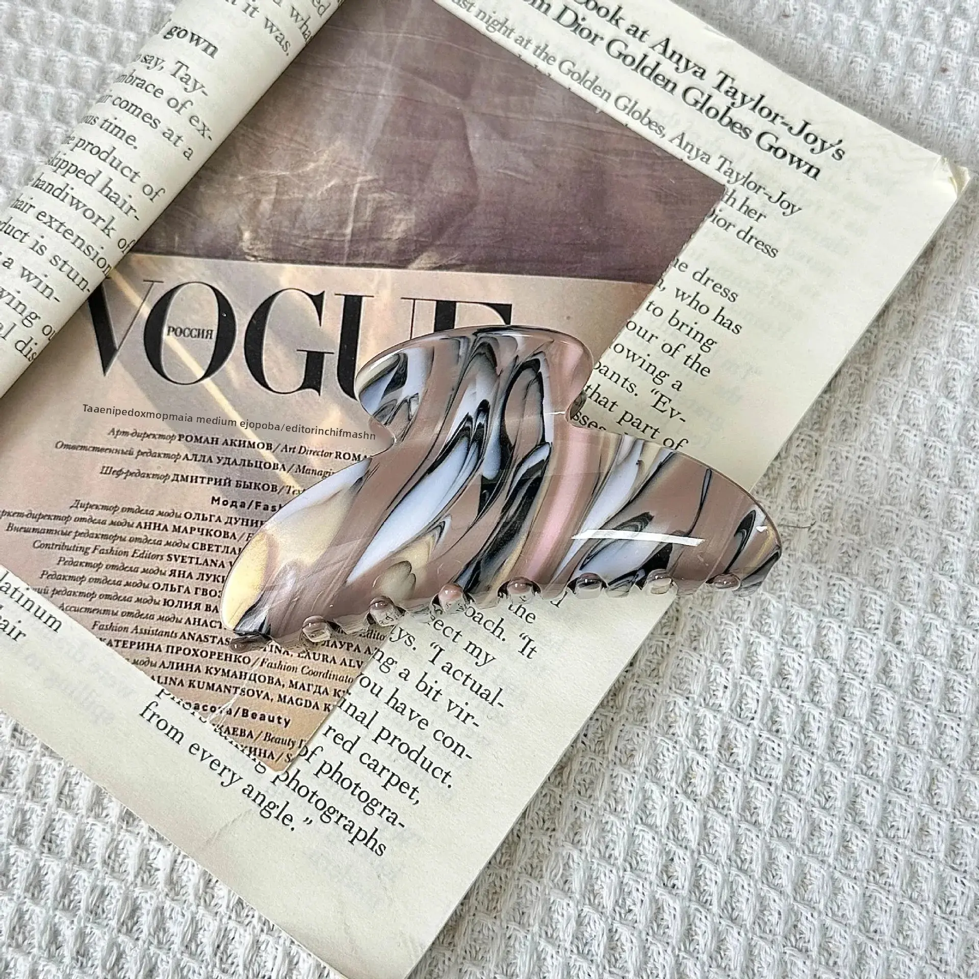 2025 New Acetate Shark Clamp Hair Grips Korean Style Simple Retro Texture High Fashion Women's Hair Clips Salon Quality