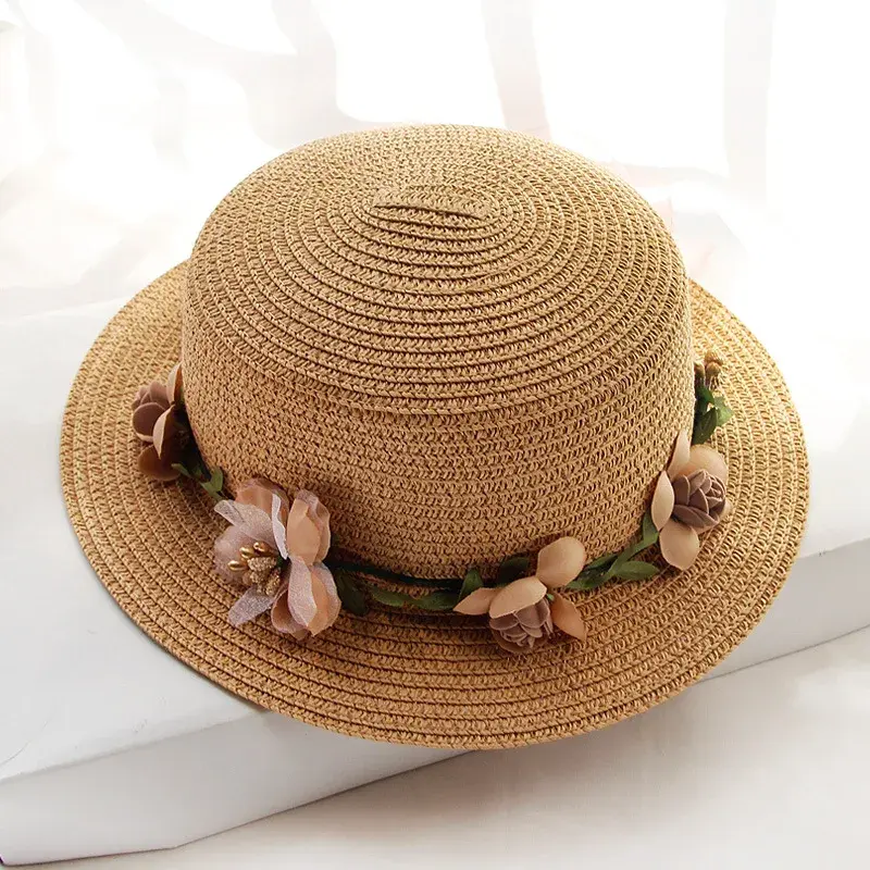 Summer Women's Straw Hat Foldable Flat Top Beach Sun Hat Floral Ring Outdoor Hat Korean Style Hat Sun Protection Hat