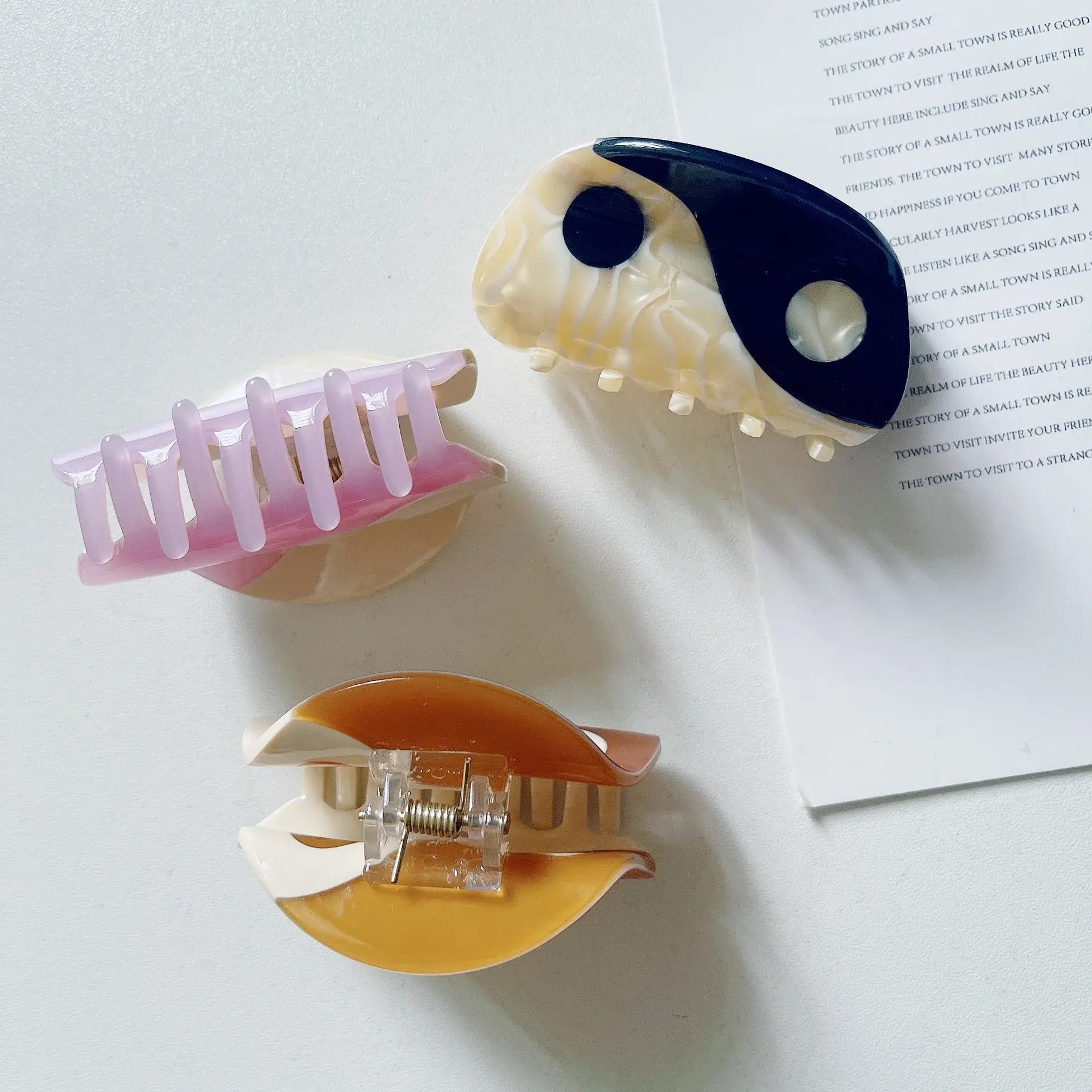 Traditional Chinese Yin Yang Tai Chi Hair Claw Acetate Hair Clip Half Updo Hair Accessories Women's Shark Clamp Hair Accessories