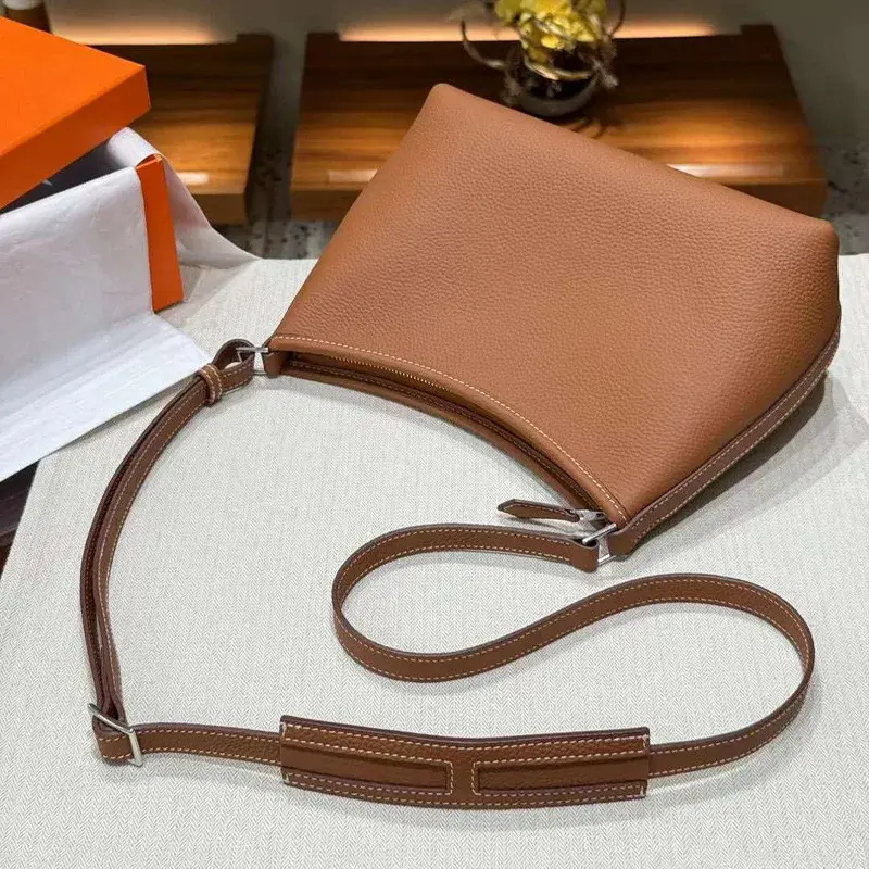 Berlingot Vintage Women's Crossbody Bag Stainless Steel Hardware Leather Underarm Bag Soft Cowhide Top Layer Motorcycle Equipmen