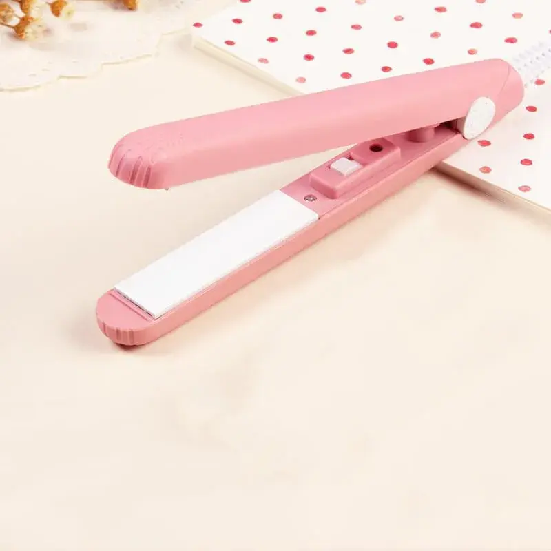 Mini Korean Style Curling Iron Straight Hair Bangs Portable Iron Board Dormitory Friendly Inner Buckle Small Clip Hair Tool